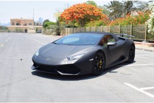 Lamborghini Huracan Spyder Black 2019 for rent Dubai